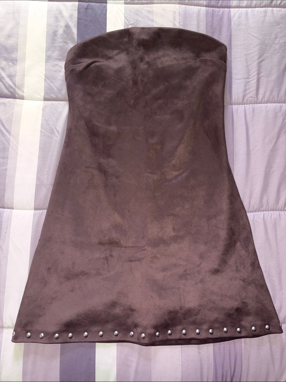 The A&F Scarlett Strapless Vegan Suede Studded Skort - Small Tall - Dark Coffee - Picture 6 of 7